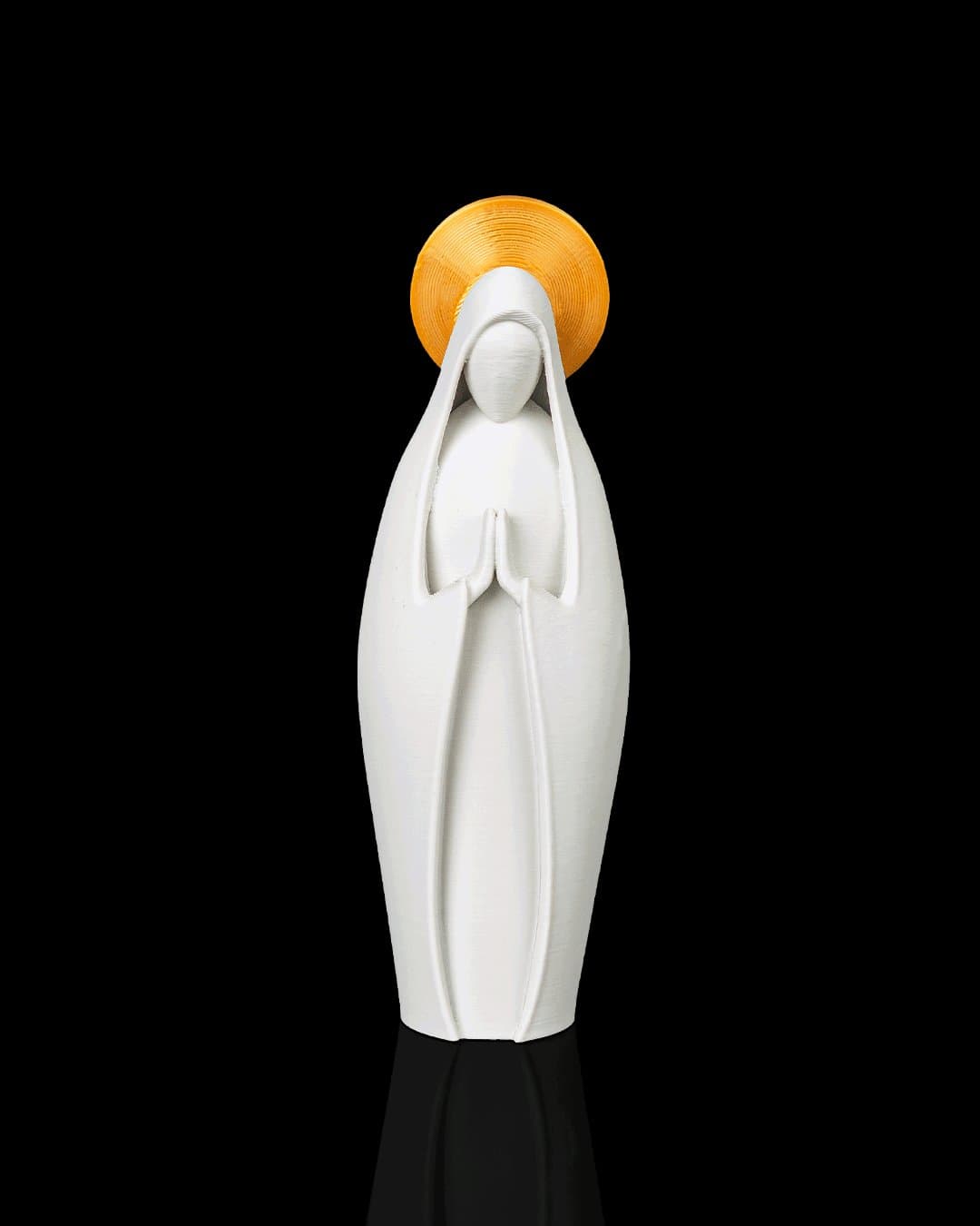 Virgem Maria em Oração